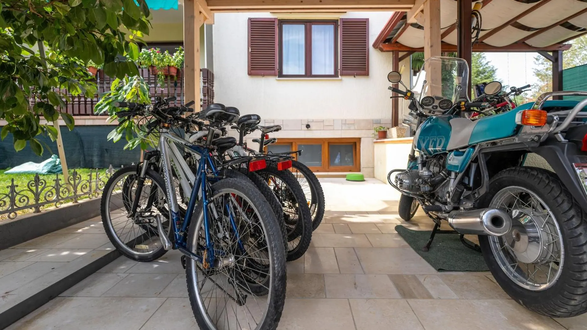 شقة Ferienwohnung Mit Terrasse كرواتيا