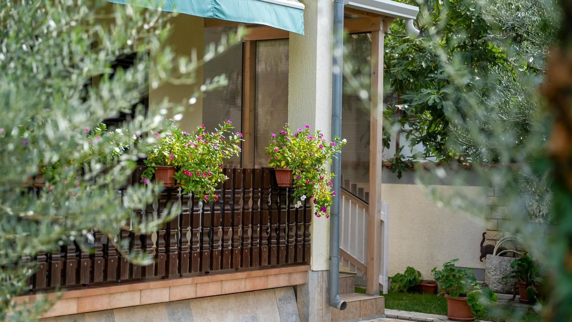 Ferienwohnung Mit Terrasse 0*, فونتانا