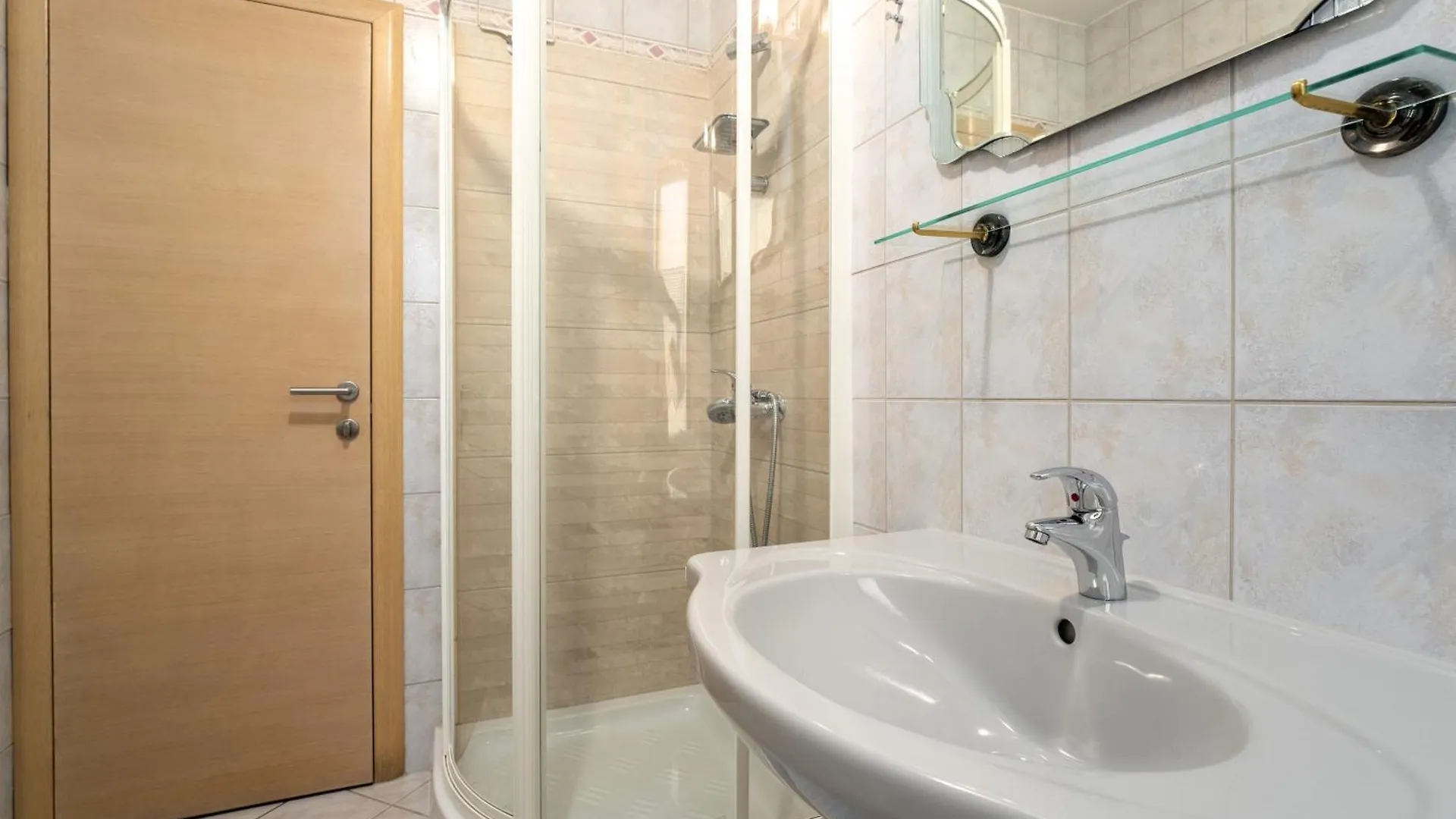 Ferienwohnung Mit Terrasse Funtana
